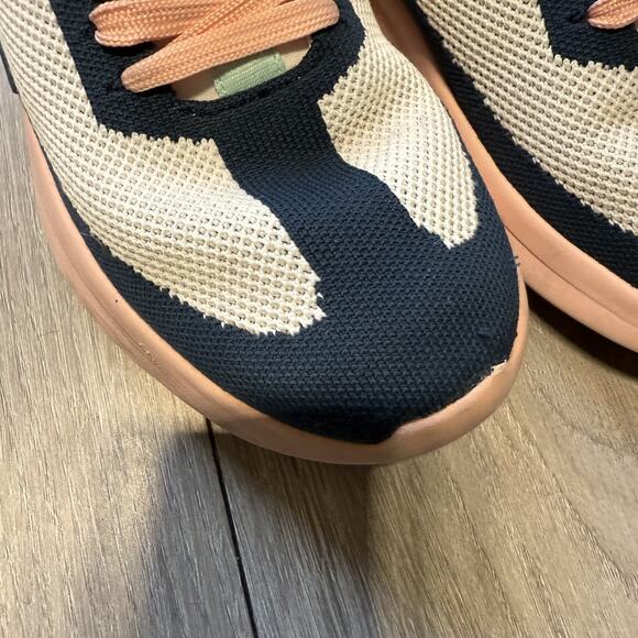 Kizik Womens Size 8.5 Men’s 7.5 SlipOn Hands-Free Sneakers Peach Cream Mint Knit - Picture 2 of 14